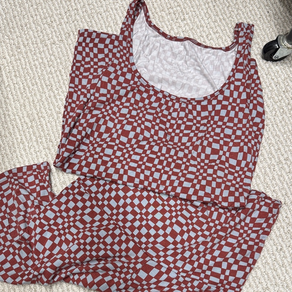 Storq Maternity biker short and tank set - worn once!